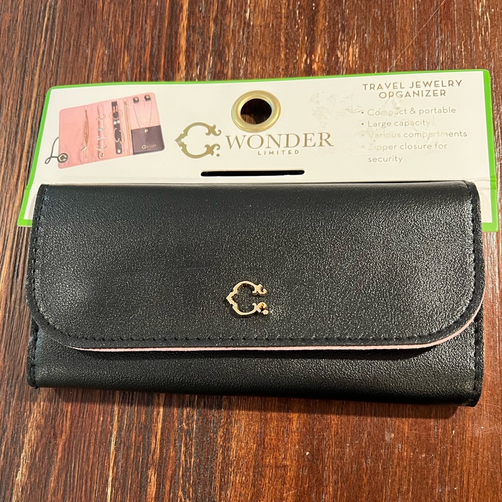C. Wonder Black and Gold Jewelry Organizer